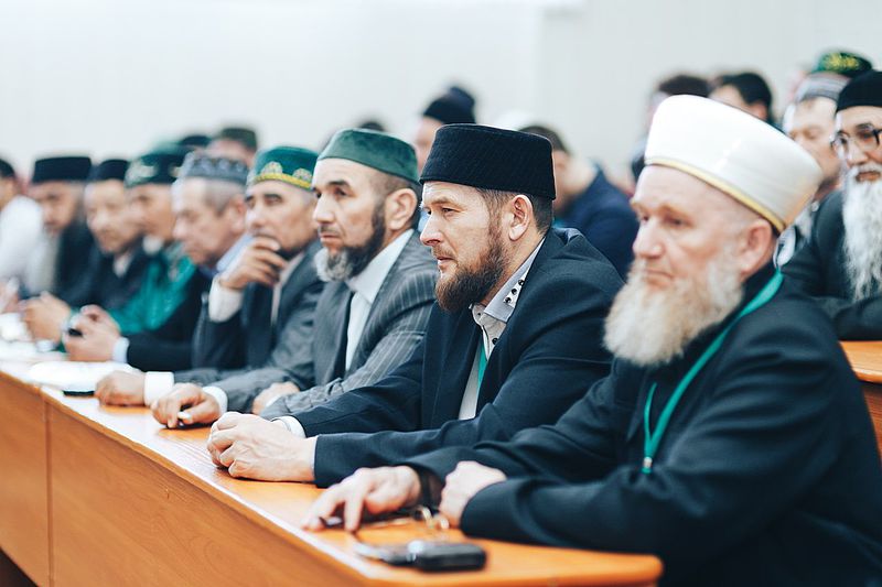 В Башкирии II межконфессиональный форум «Диалог религий – основа национального единства» собрал более 200 участников