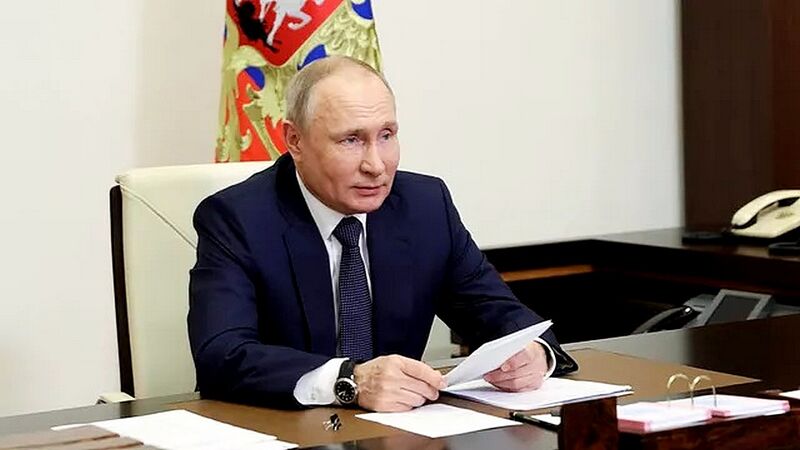 Владимир Путин подчеркнул важность развития ветеранского движения, которое объединяет неравнодушных людей — «настоящих патриотов во всех регионах России»
