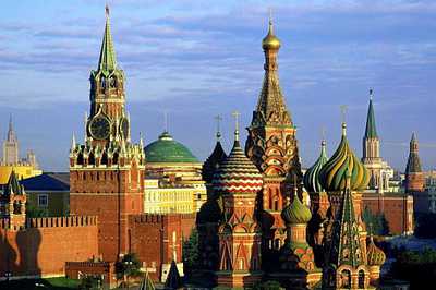 Кремль заявил, что уважает результаты Донецкого и Луганского референдумов