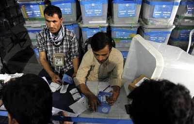 В Афганистане завершен пересчет голосов на президентских выборах
