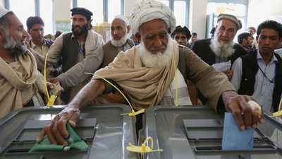 В Афганистане возобновлён пересчёт голосов 
