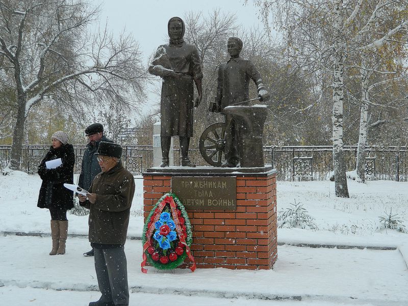 В Зианчуринском районе прошло торжественное открытие памятника труженикам тыла