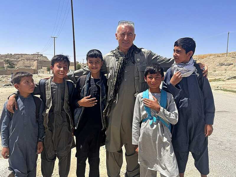 Состоялась очередная поездка ветеранов в Афганистан с гуманитарными целями. Илдар Бадретдинов: «Будущее Афганистана, будущее российско-афганских отношений, мир на наших южных границах зависит и от нас с вами…»