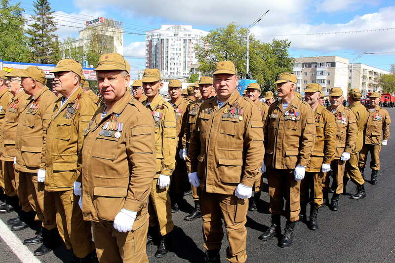 9 мая в торжественном параде в столице Башкирии, посвященном 79-й годовщине Победы в Великой Отечественной войне, принял участие парадный расчет ветеранов боевых действий 