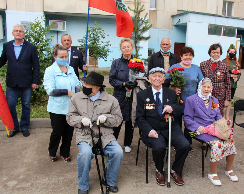 24 июня персональные Парады Победы прошли под окнами домов ветеранов в Башкирии