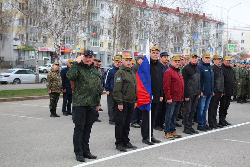 Состоялась первая тренировка торжественного прохождения формирований в День Великой Победы