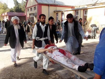 Первые жертвы президентской кампании в Афганистане: застрелены трое представителей избирательного штаба